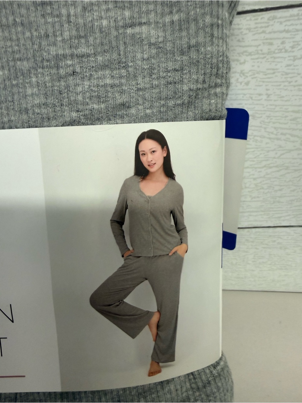 Live 2 Lounge 3-Piece Pajama Set Ribbed Cardigan, Tank and Pant Gray Large NWT